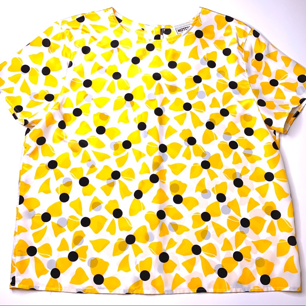 ❗️SOLD❗️1990s Vintage Silky Button Back Bow Blouse - Picture 7 of 7
